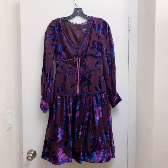 Marchesa Notte Purple Sheer Sleeve Dress - Picture 3 of 9